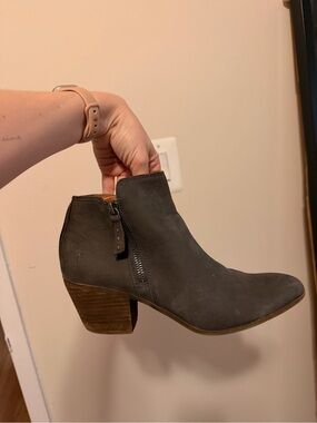 Frye Gray Suede leather Zip Ankle Booties